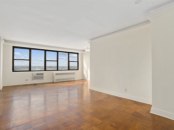 5th image of 500 Central Ave APT 1415