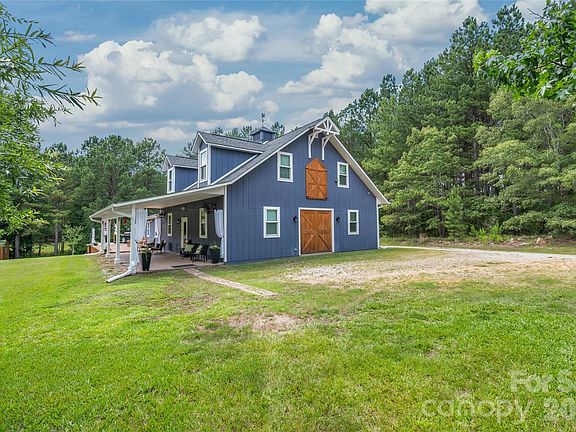 3rd image of 1241 Sierra Rd #20
