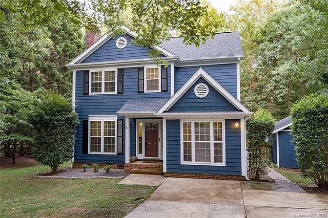 1st image of 305 Glenora Dr