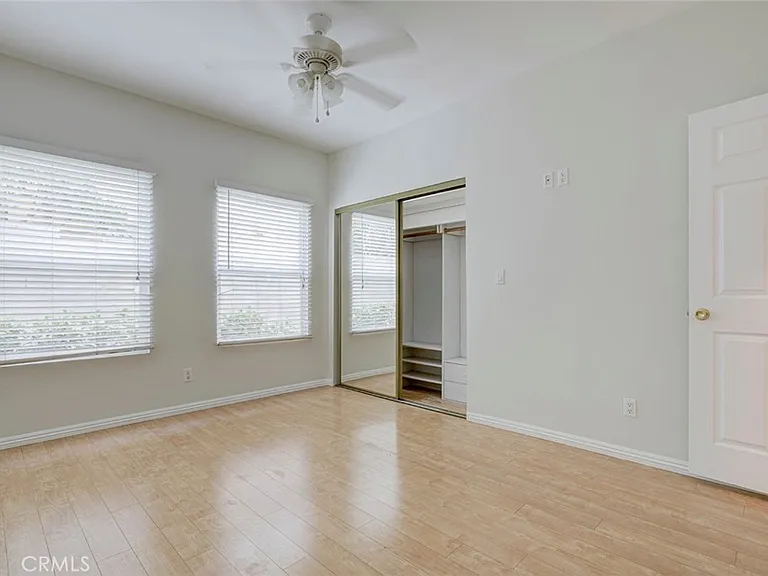 1333 Western Ave — Photo 13