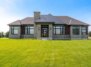 10 Franklin Cres, Whitby, ON L0B1A0