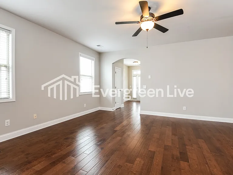 181 Eldon Dr — Photo 10