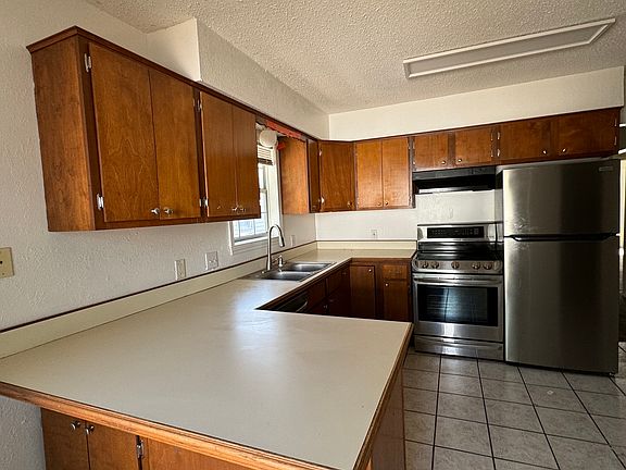 5th image of 506 N Park Ave