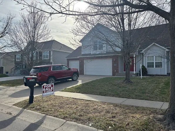 3216 Morton Ln, Saint Joseph, MO 64506