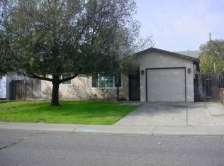 449 Elm Ave, Manteca, CA 95336