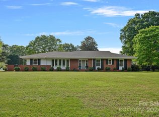 415 Wagner St, Troutman, NC 28166