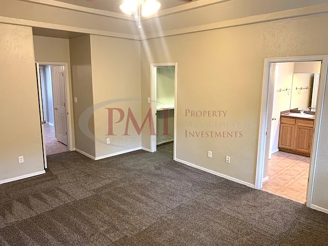 2220A Dakota Dr — Photo 26