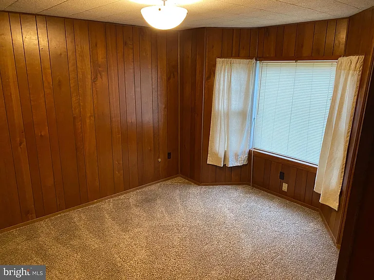 105 Fay St — Photo 12