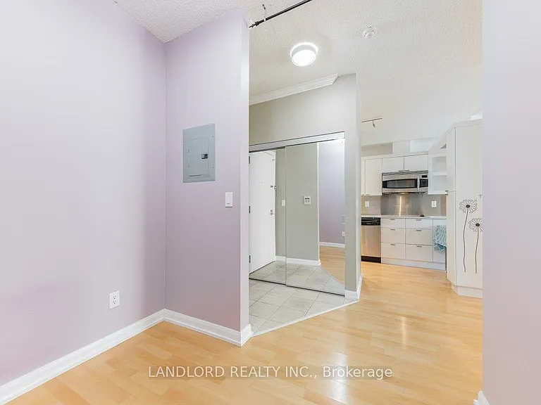 111 Elizabeth St #1620 — Photo 16