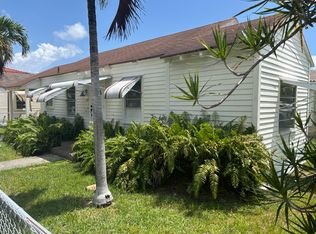 2525 SW 36th Ave, Miami, FL 33133