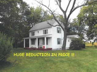 22410 Saint Rose Rd, Highland, IL 62249