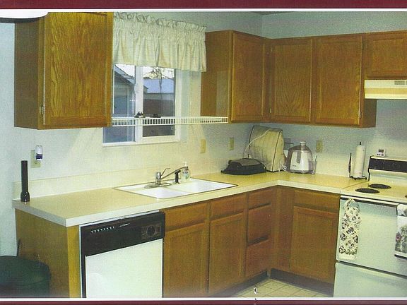 2nd image of 4737 Sunvalley Dr