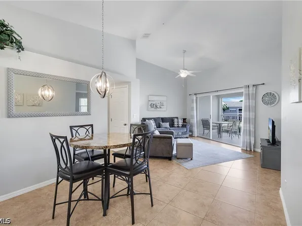 12131 Summergate Cir APT 203, Fort Myers, FL 33913