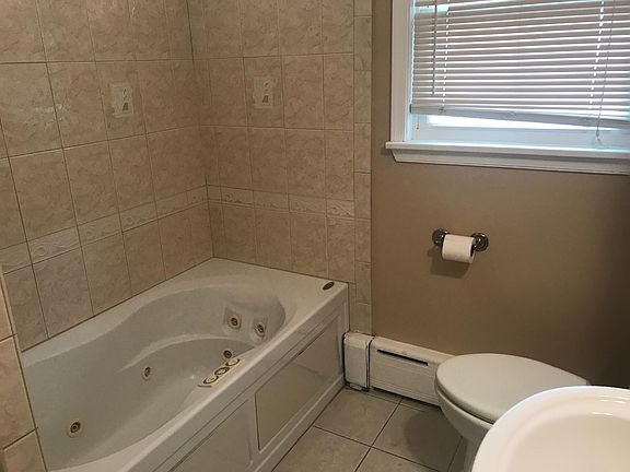 2nd image of 21 Oakford Ave