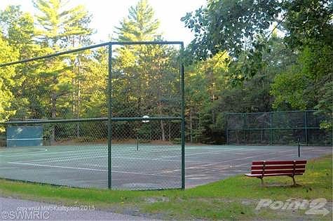 Tennis Courts