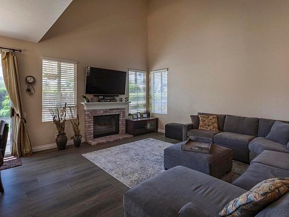 5th image of 12390 Alderglen St