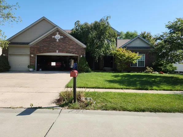 306 Wallace Ct, Wentzville, MO 63385