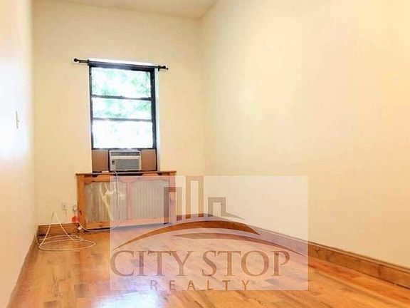 5th image of 59 W 74th St APT 3B