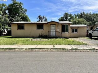 1702 Y Ave, La Grande, OR 97850