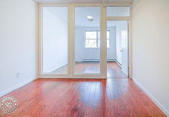 3rd image of 1356 De Kalb Ave #2