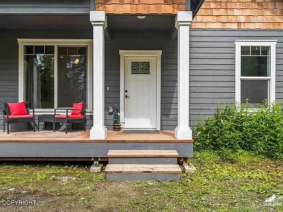 5th image of 2029 S Leora Dr