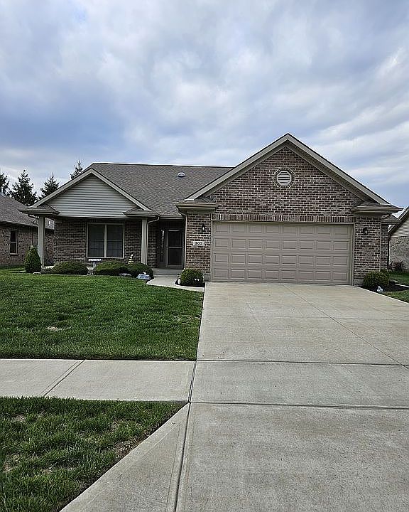 1st image of 303 Miller Ct