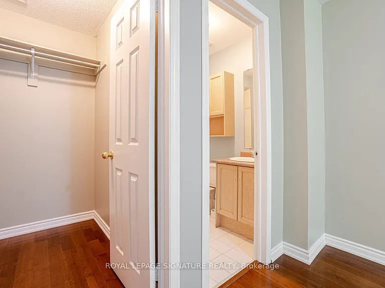 5135 Falconcrest Dr — Photo 25