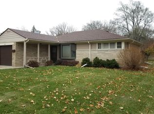 3204 Grand Cape Rd, Rockford, IL 61109