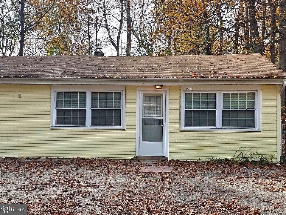 1st image of 15 Pear Ave #B