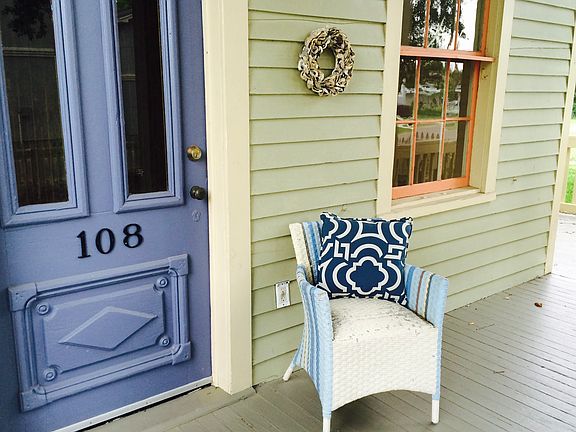 Welcoming front porch