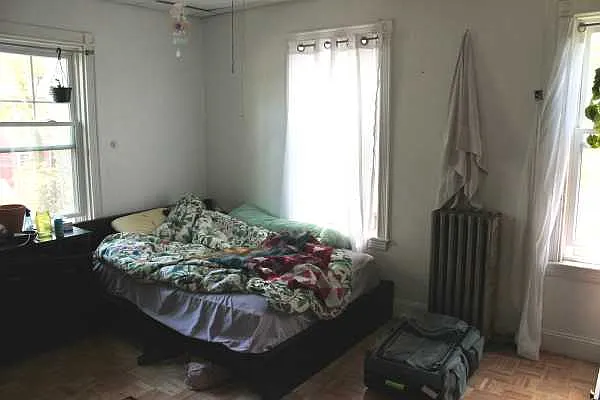 4 bed, $5,275 — Photo 2