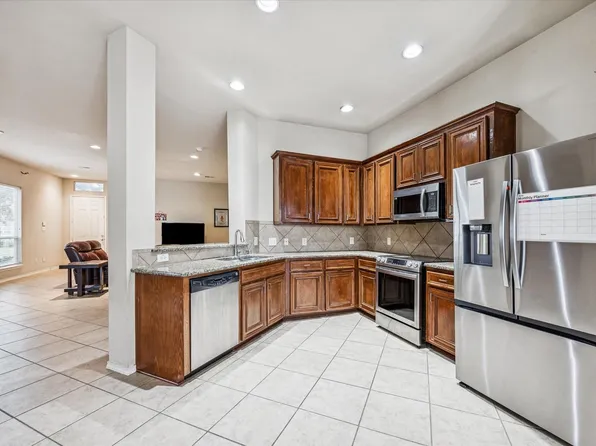 14906 Tuttle Point Dr, Houston, TX 77082