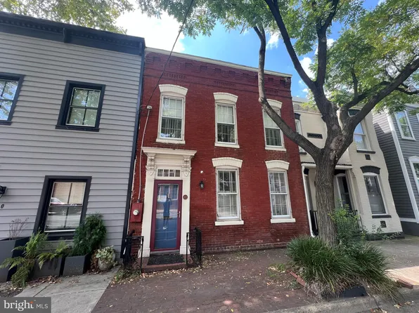 412 N Patrick St, Alexandria, VA 22314