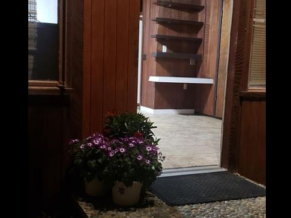 3rd image of 1206 S Giddings St #B