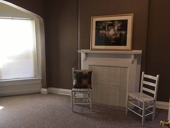 4th image of 1310 S 6th St #4FUR
