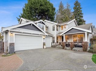 7116 NE 167th St, Kenmore, WA 98028