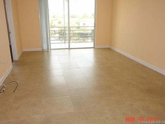 5th image of 8135 Sunrise Lakes Blvd APT 211