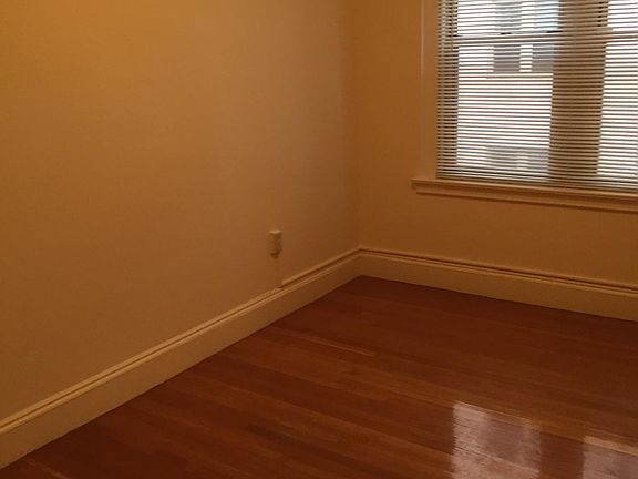 5th image of 19 Garden St #48
