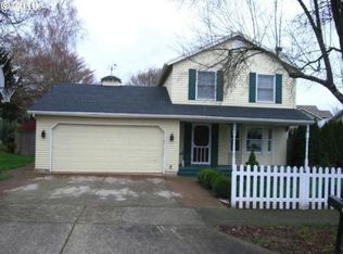 7746 SW Wimbledon Cir, Portland, OR 97070