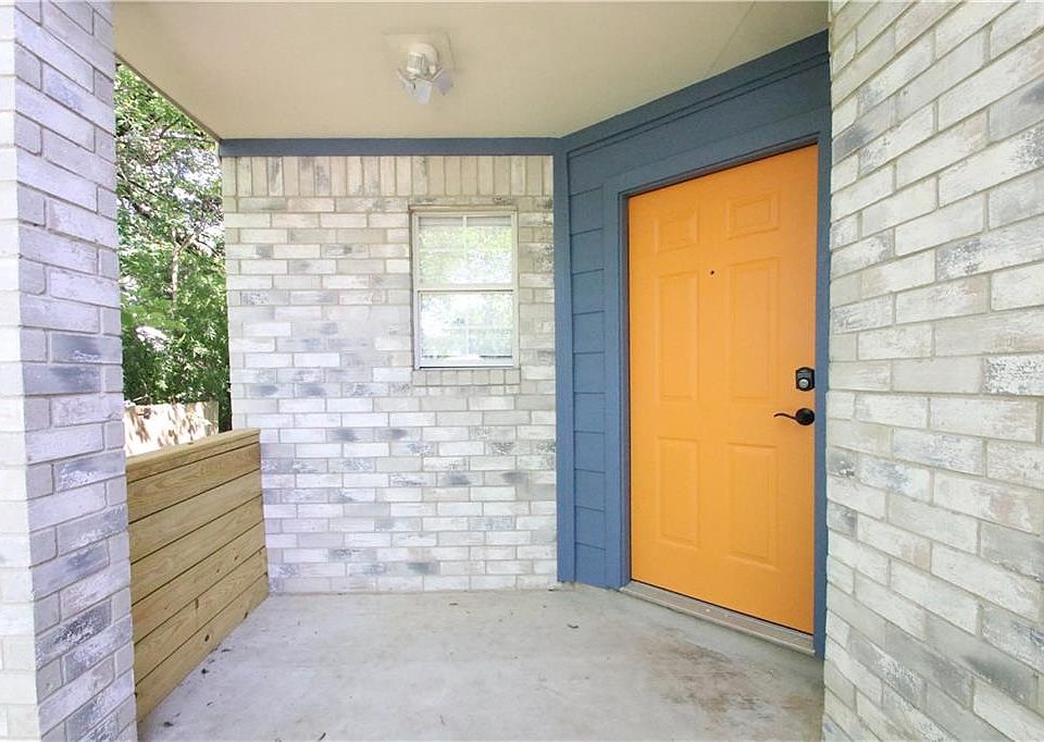 1st image of 4301 Banister Ln #A