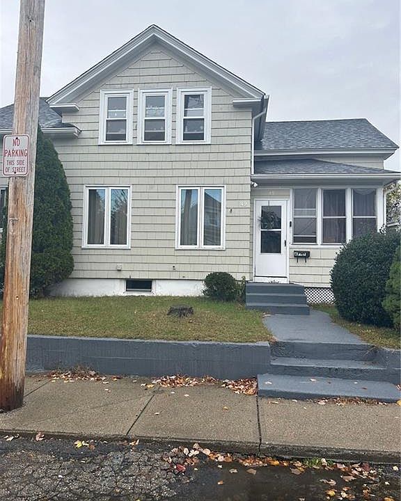 1st image of 49 Ottawa St