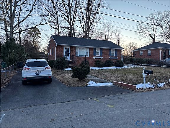 3rd image of 8517 Mark Lawn Dr