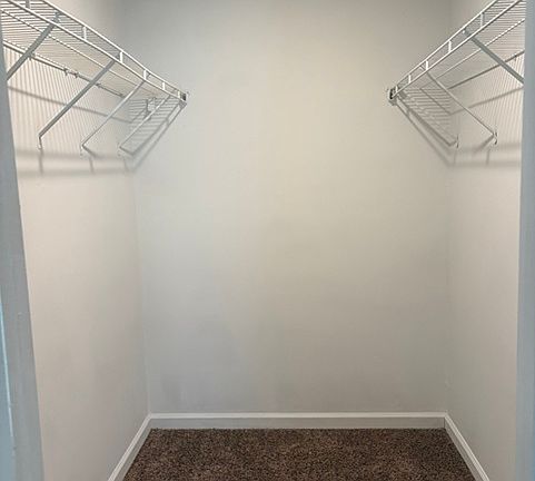 3rd image of 404 Lennon Dr