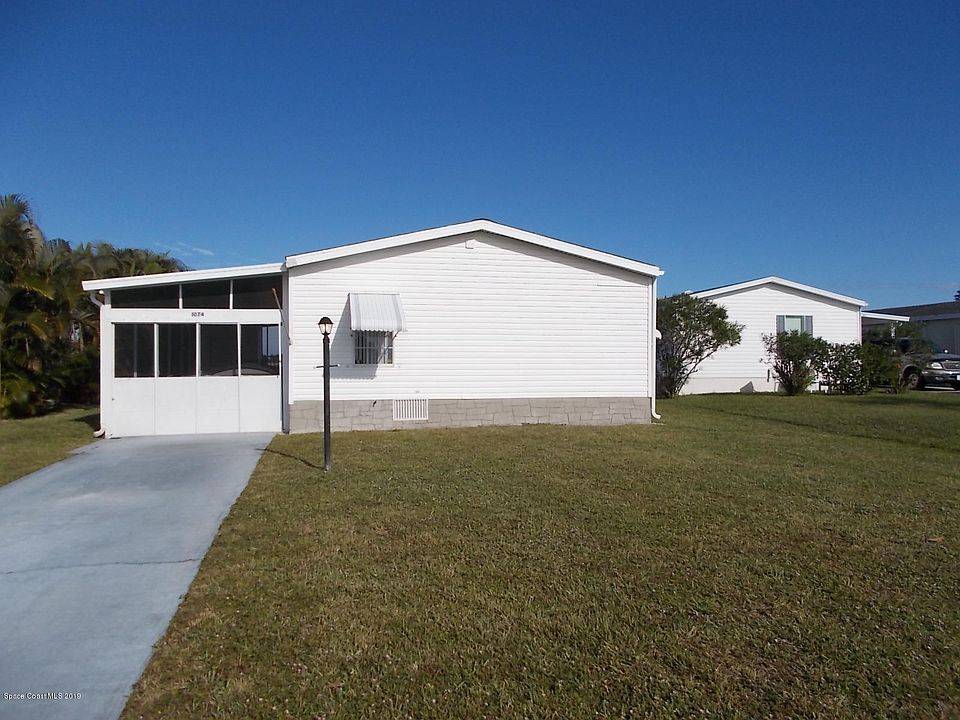 1st image of 1074 Barefoot Cir