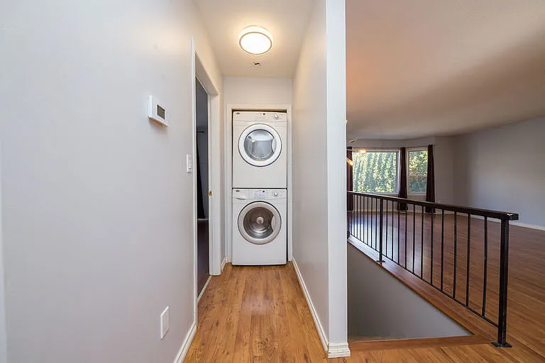 2279 Park Dr #1A — Photo 3