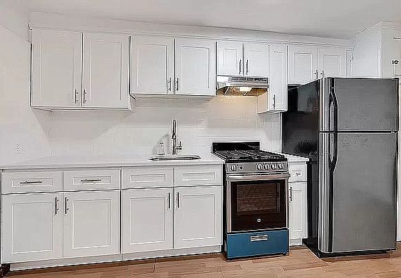 3rd image of 458 W 153rd St #111