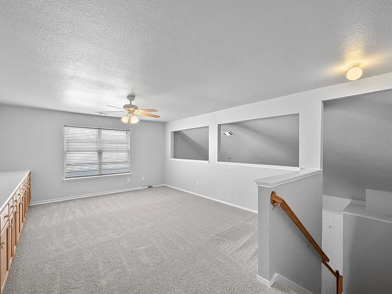 5012 Raymond Dr — Photo 13