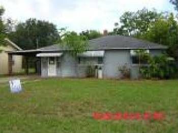 1st image of 23 William Dr