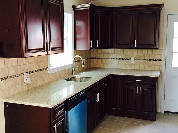 2nd image of 55 Barcellona Pl