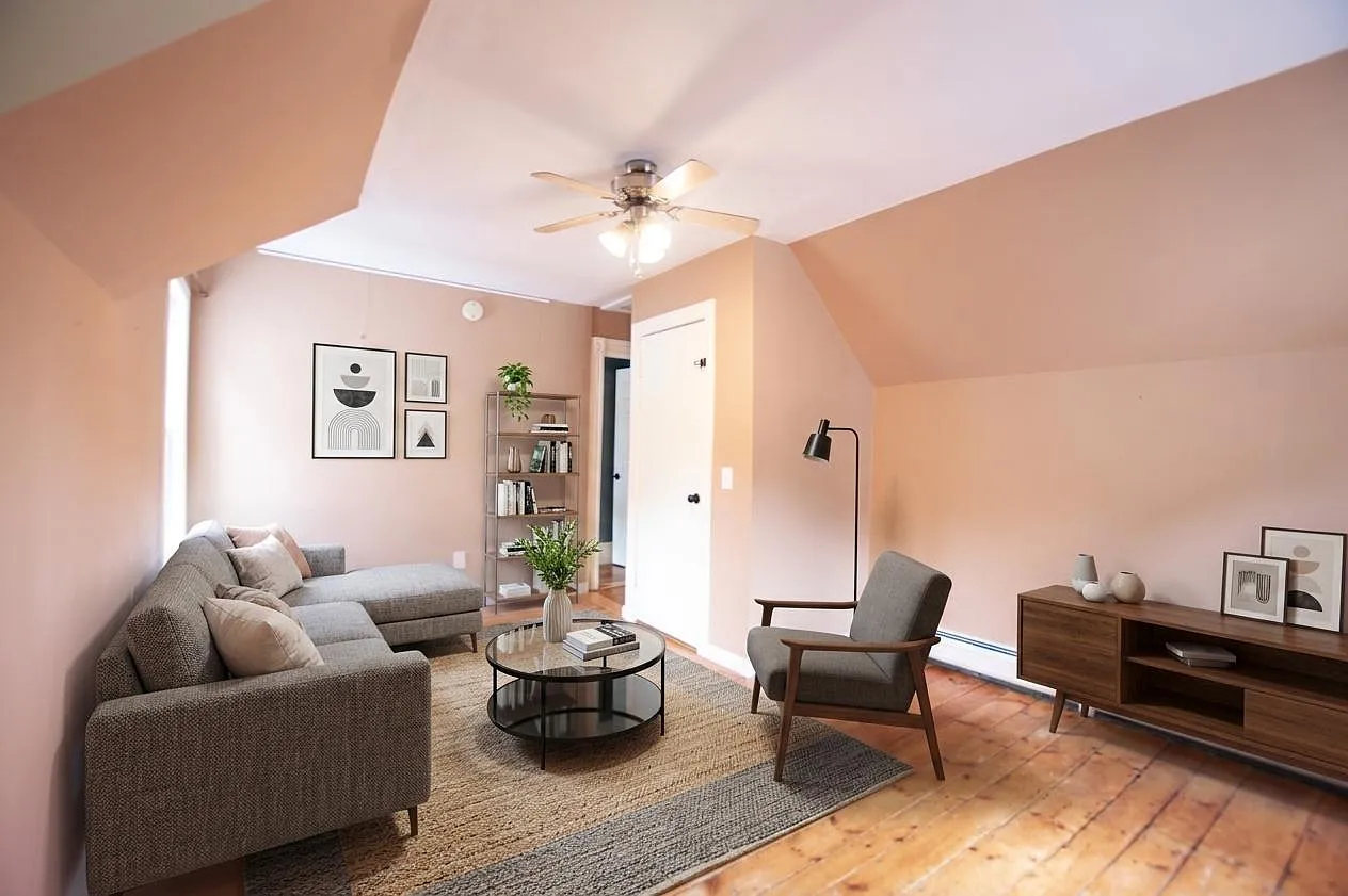 538 Central Street - 2 — Photo 1